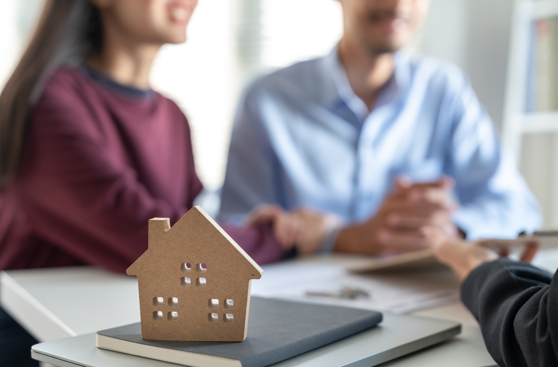 Navigating the UK Property Market: Tips for Homebuyers Navigating the UK Property Market: Tips for Homebuyers
