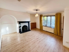 3 bed property to rent in Iwerne Minster