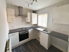 2 bed property to rent in Gillingham