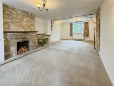 2 bed property to rent in Salisbury